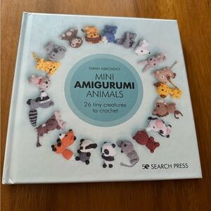 Mini Amigurumi Animals Book - Multicolor